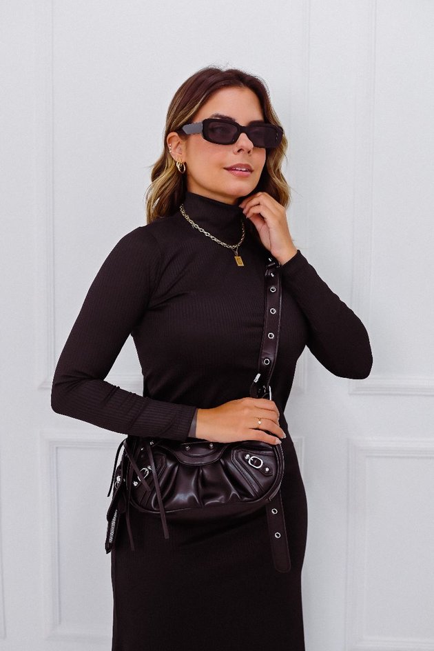 Vestido Midi Gola Alta