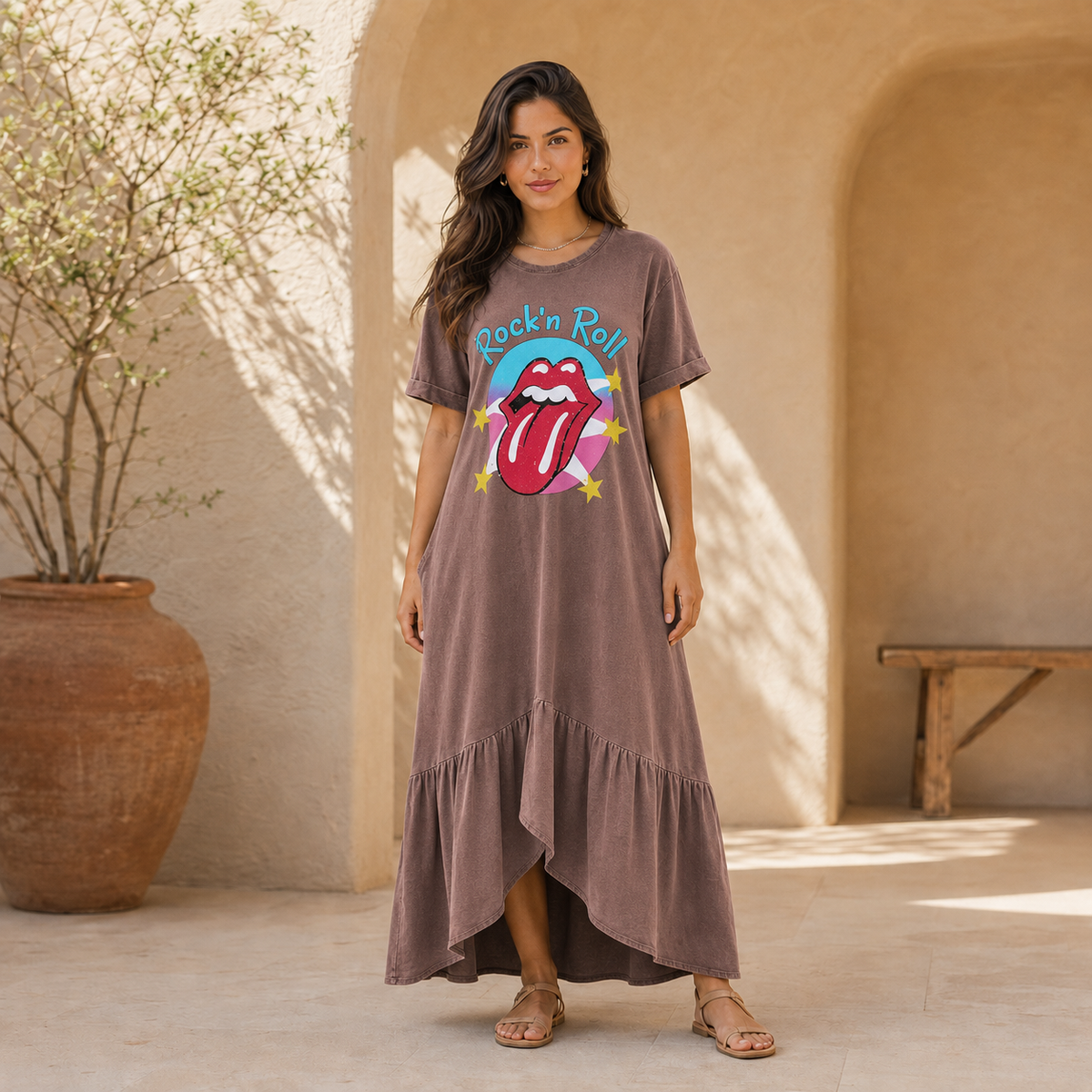 Vestido midi bolso com babado estonado marrom Taina