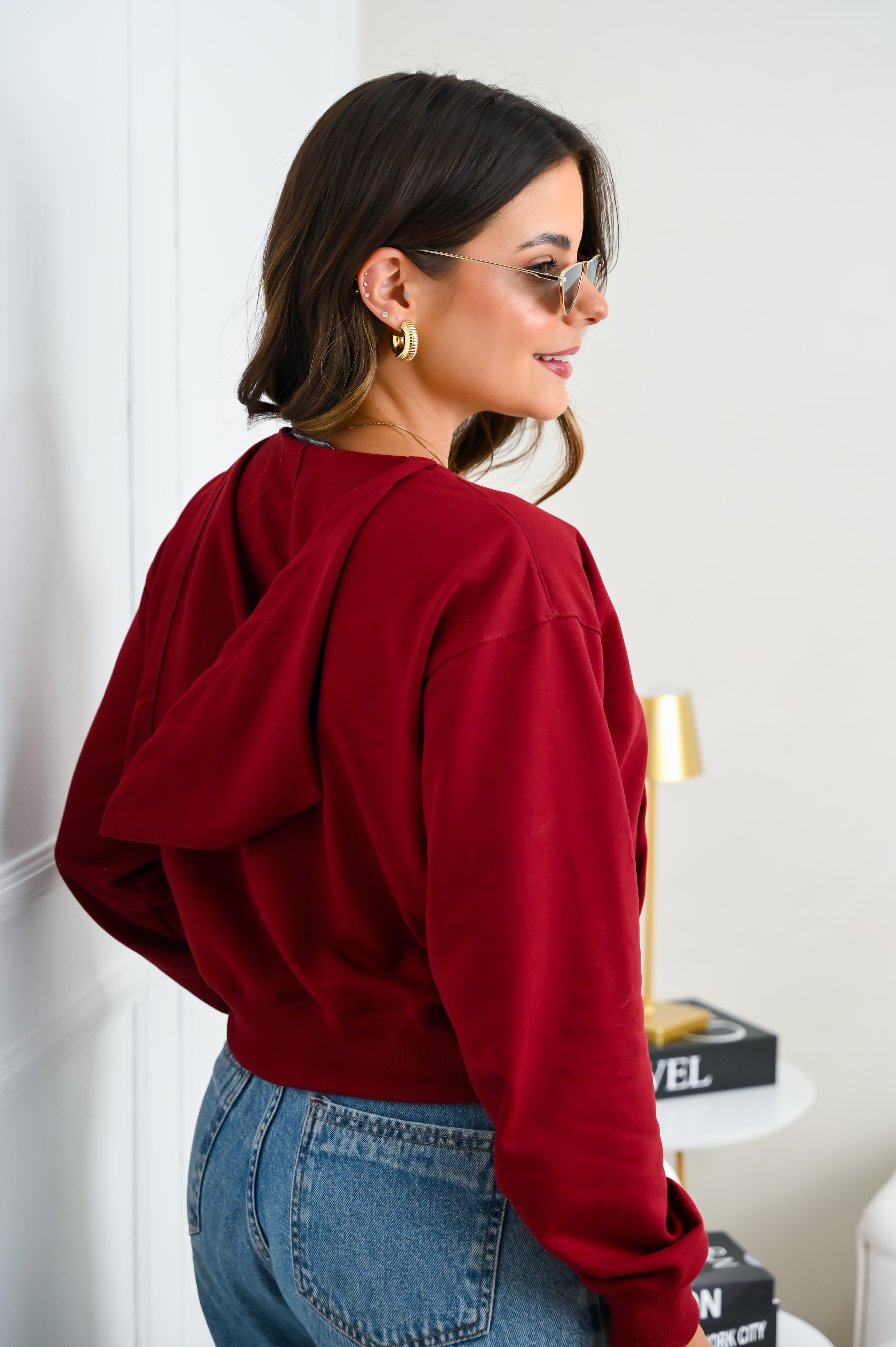 Blusa Moletinho com capuz e bolso Dora