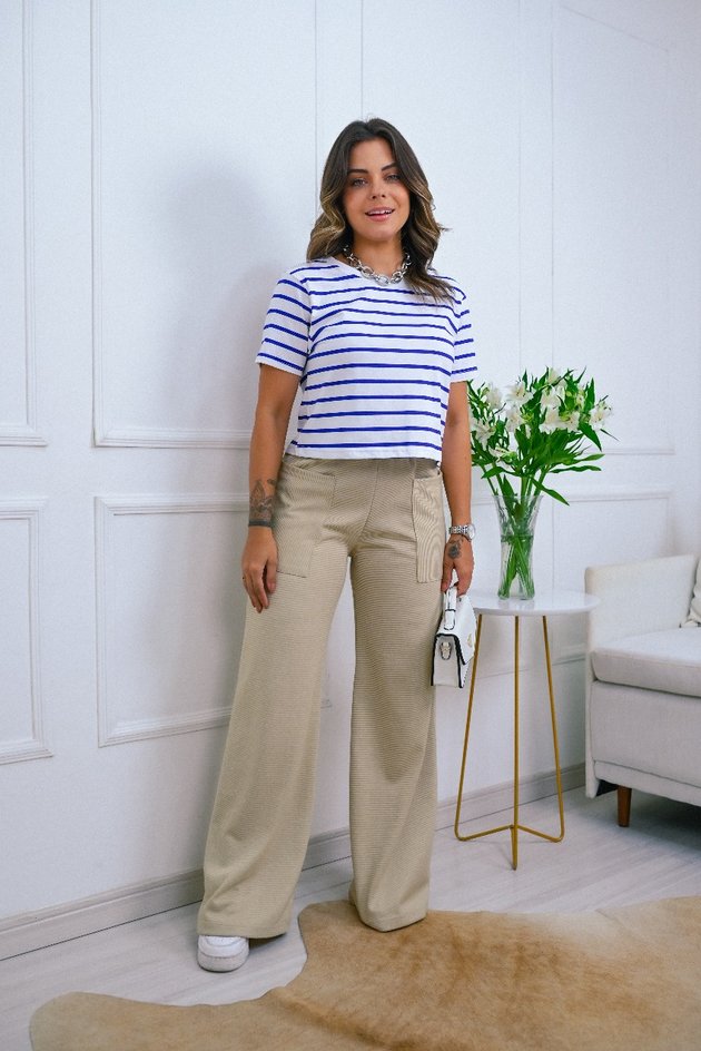 Blusa Curta Listra Livia